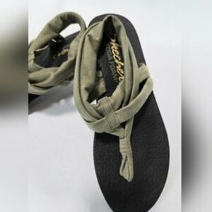 Sketchers VHTF "Yoga Meditation Studio" Sandals